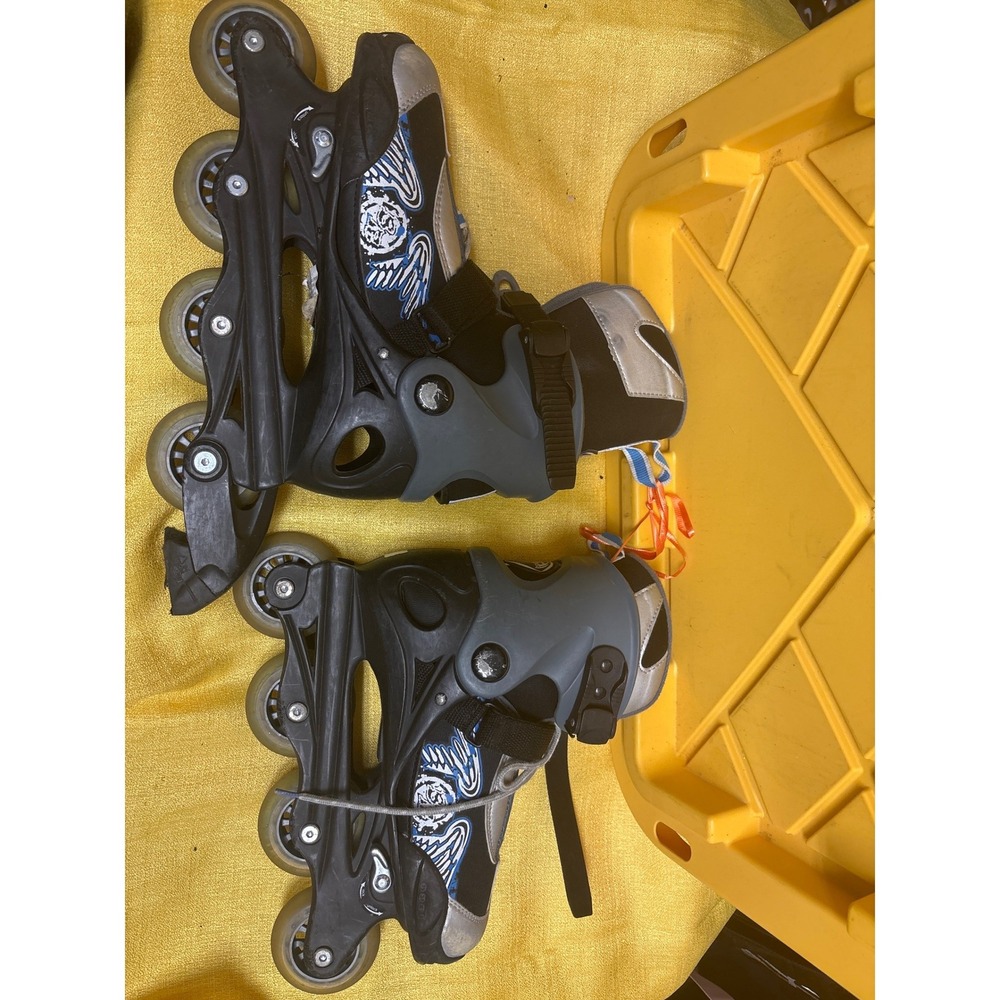 Rollerblade Bladerunner Inline Skates Kids Size 4-7 Adjustable Wings - Picture 3 of 6